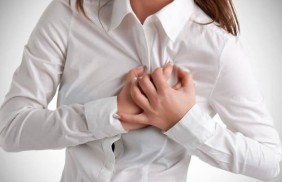 Как проявляется грудной остеохондроз у женщин?