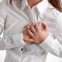 Как проявляется грудной остеохондроз у женщин?